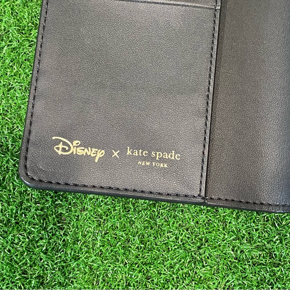 Kate Spade X Disney Minnie Mouse Passport Holder/ Black 6”x4” - Picture 4 of 4